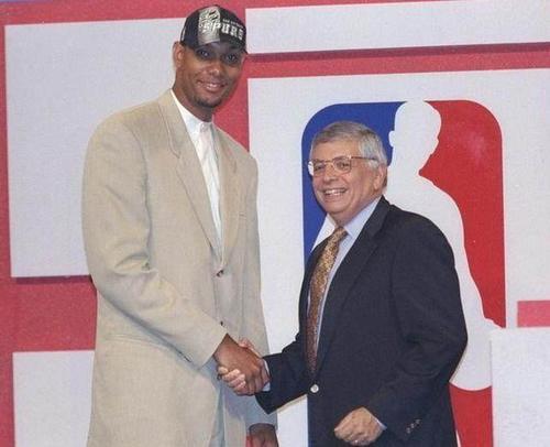 样拥有成熟 样拥有成熟