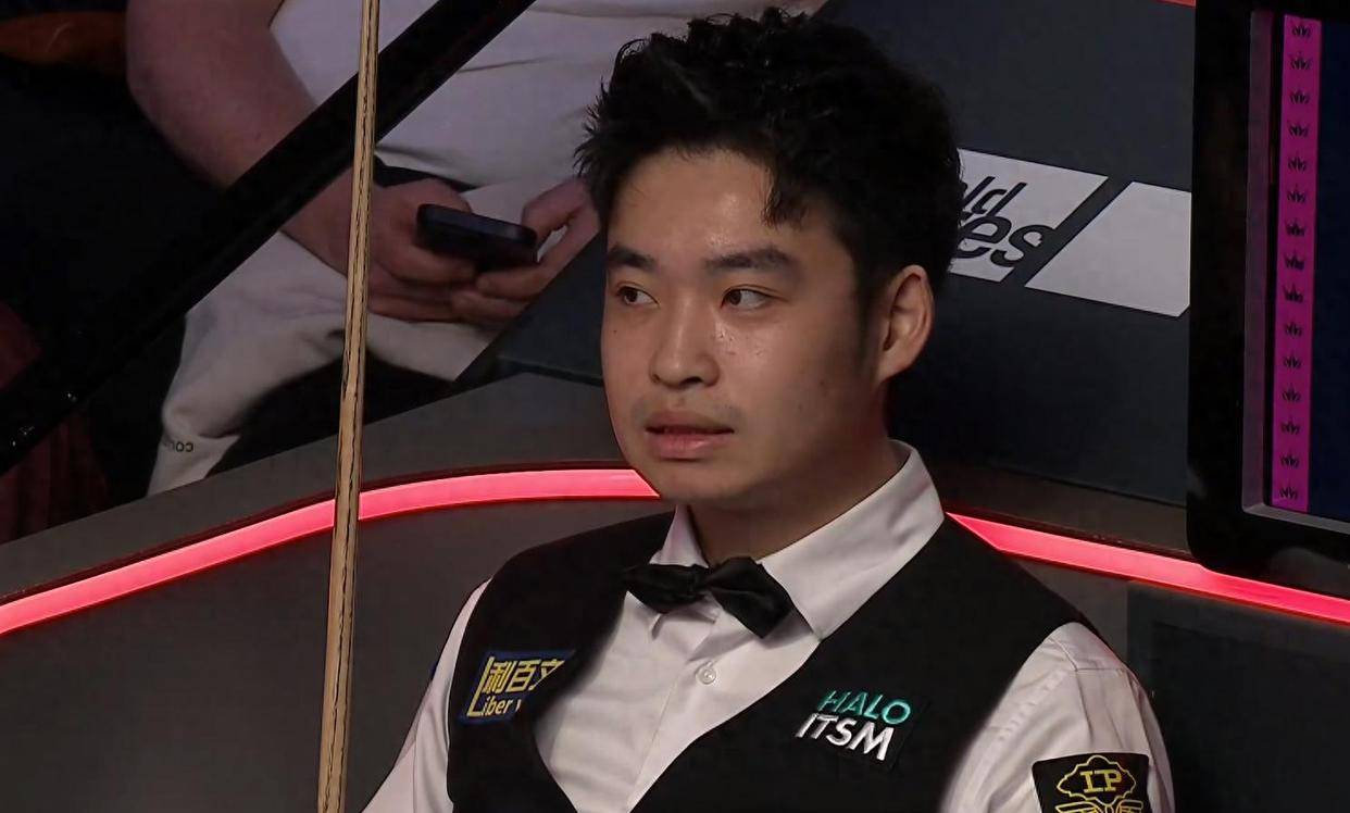 A球员相比 A球员相比